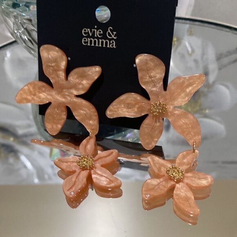 Resin Double Flower Earrings